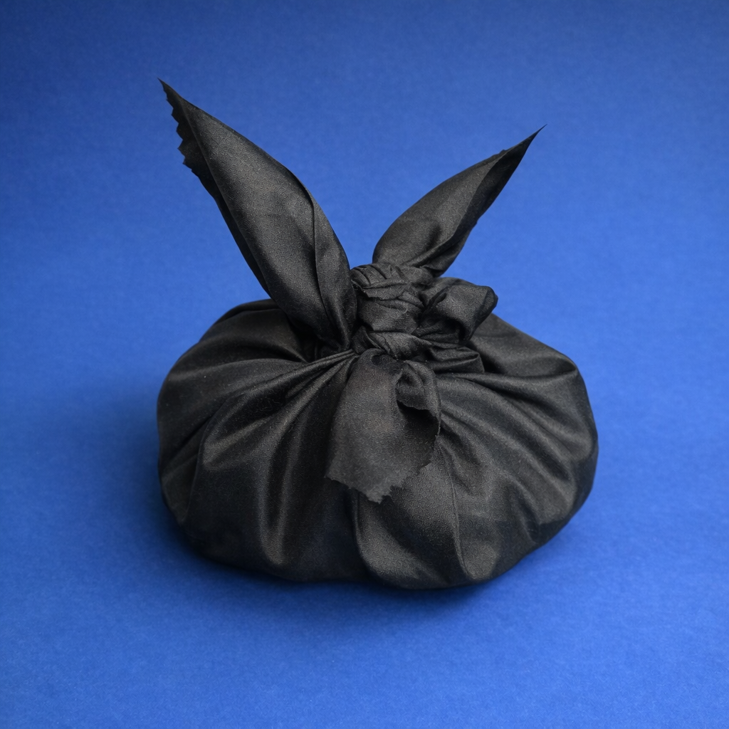 Furoshiki lavandin (pliage japonais) – soie naturelle 40×40 | La Provence de Marie Série limitée